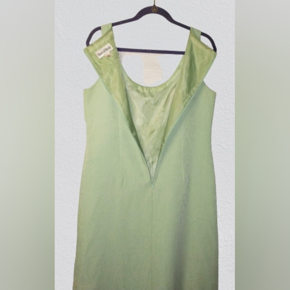 Danny and Nicole Lime Green Size 10 Two Piece Dress Suit - Picture 6 of 12